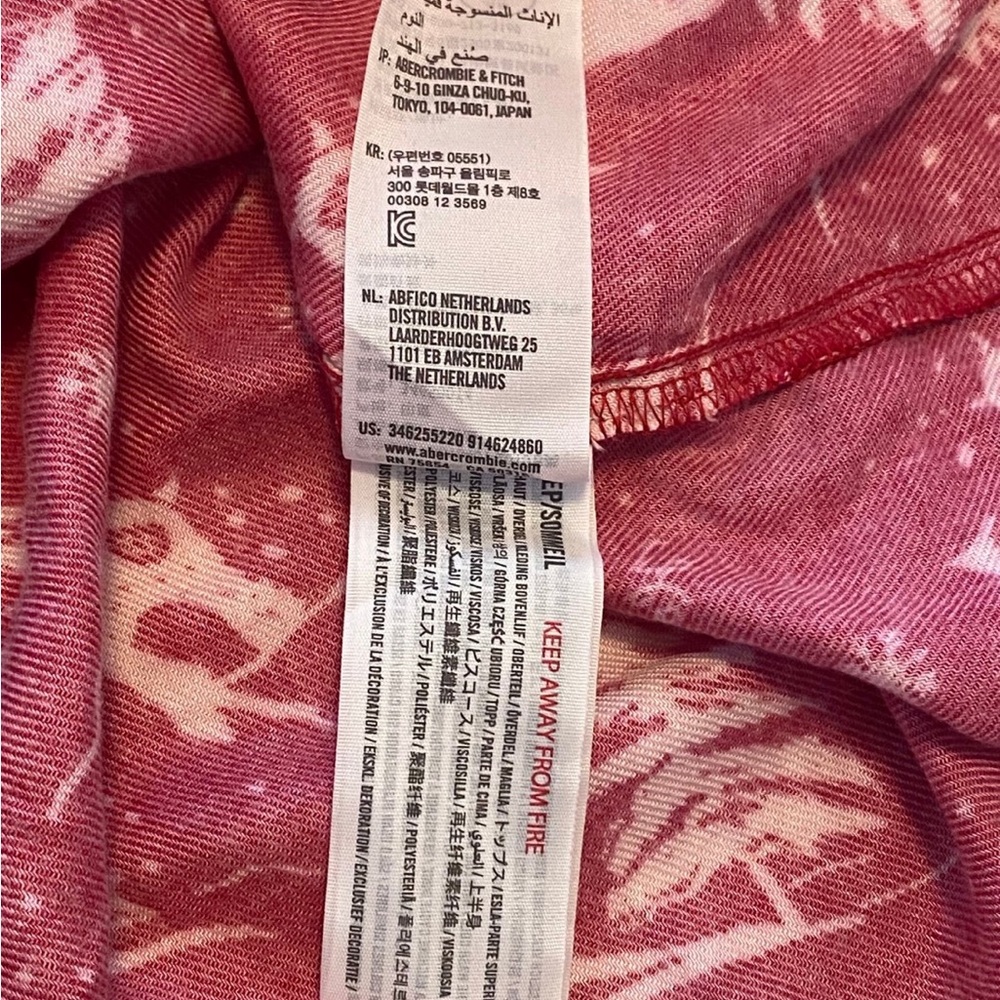 Holliday Hollister cropped button up T-shirt - Picture 6 of 7